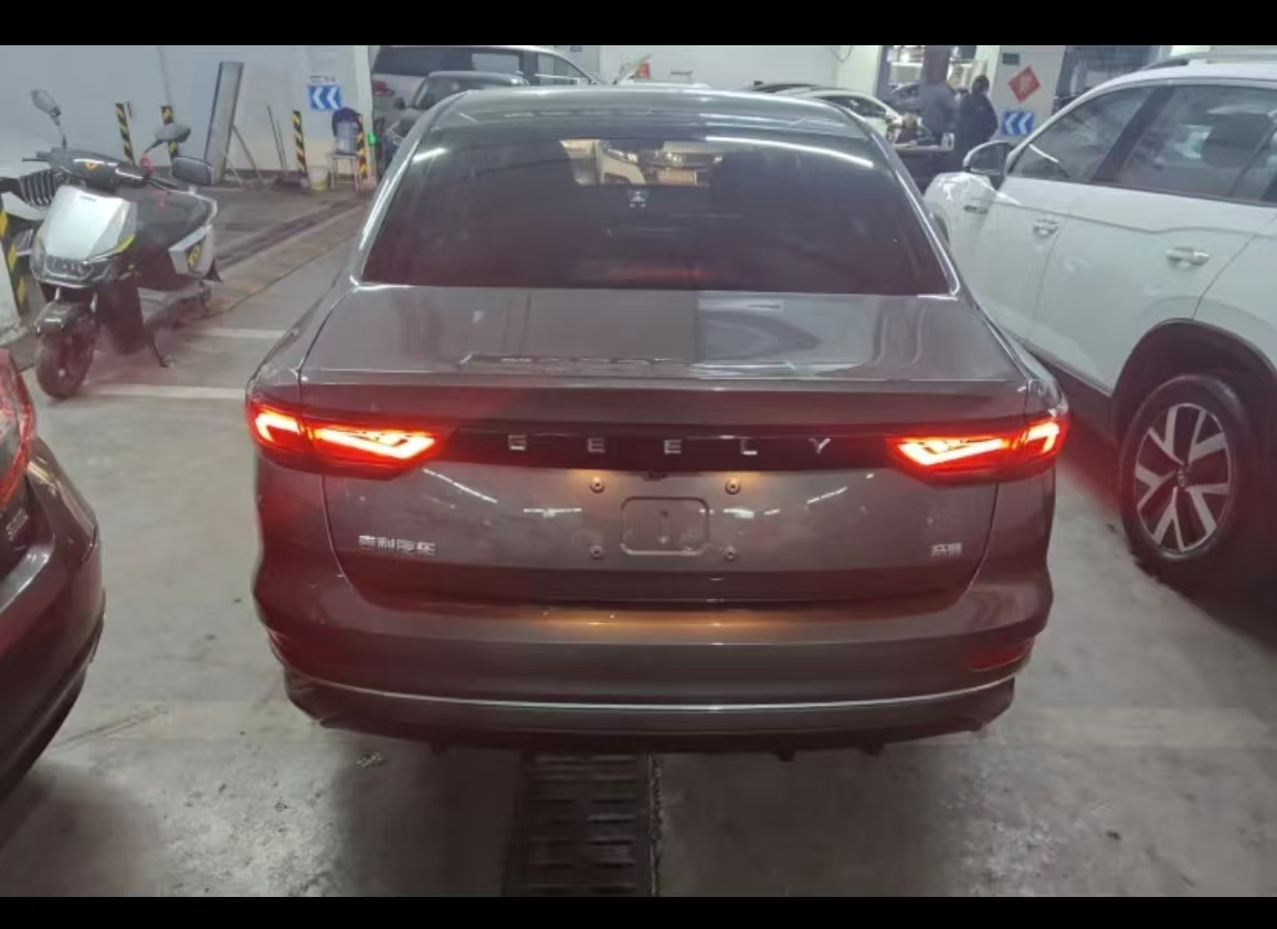 GEELY Emgrand 2023 #10 GEELY Emgrand 2023 car image #10