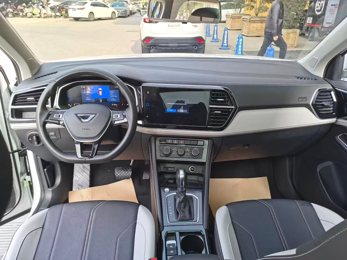 Jetta VS7 2024 car image #7