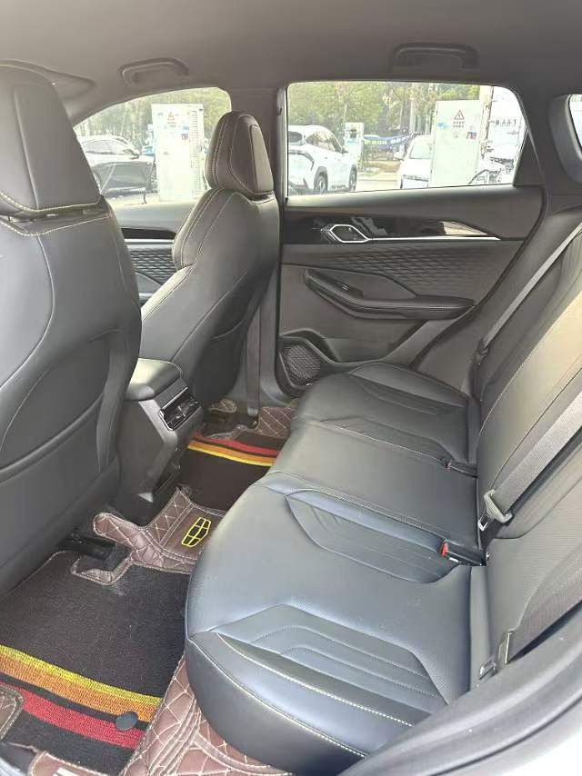 GEELY Coolray 2025 #2 GEELY Coolray 2025 car image #2