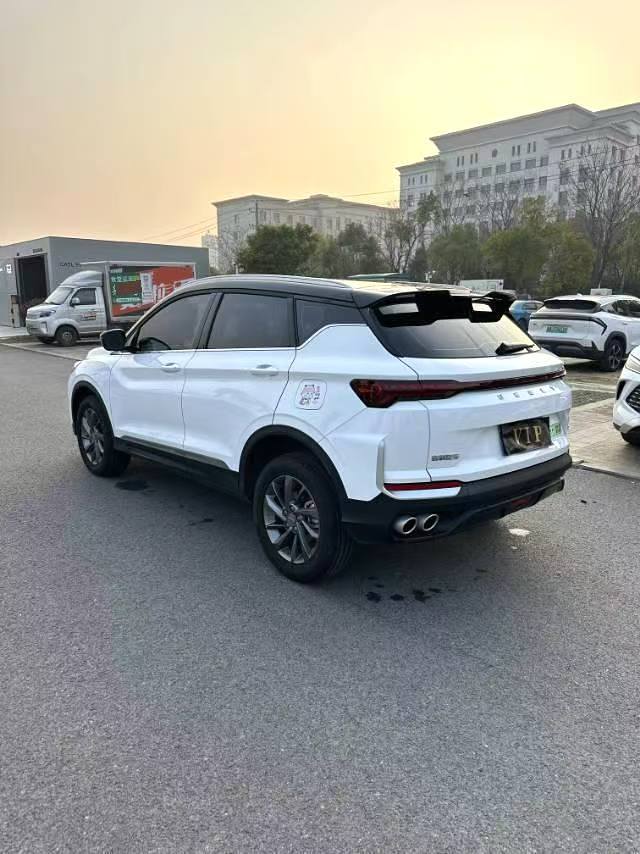 GEELY Coolray 2025 #8 GEELY Coolray 2025 car image #8