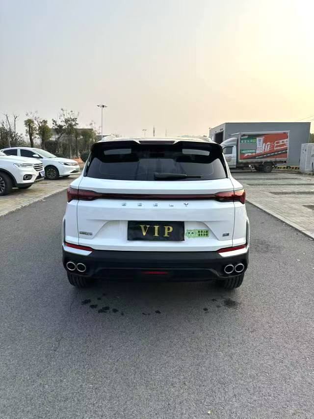 GEELY Coolray 2025 #4 GEELY Coolray 2025 car image #4