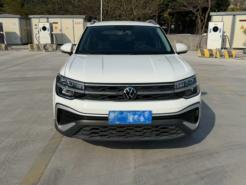 Volkswagen Tharu 2023 car image #3