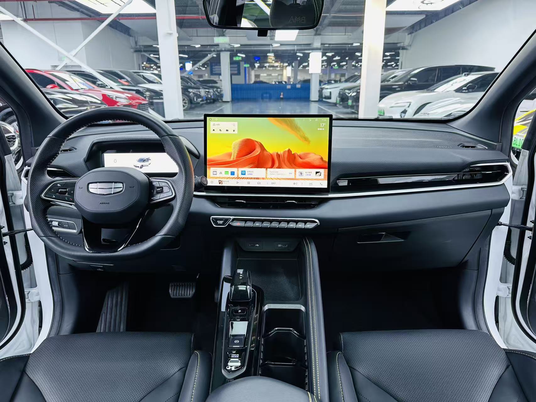 GEELY Coolray 2024 #8 GEELY Coolray 2024 car image #8