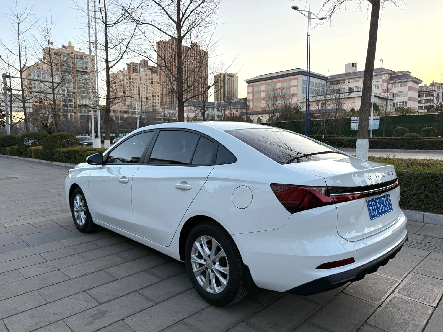 Roewe i5 2025 #5 Roewe i5 2025 immagine di auto #5