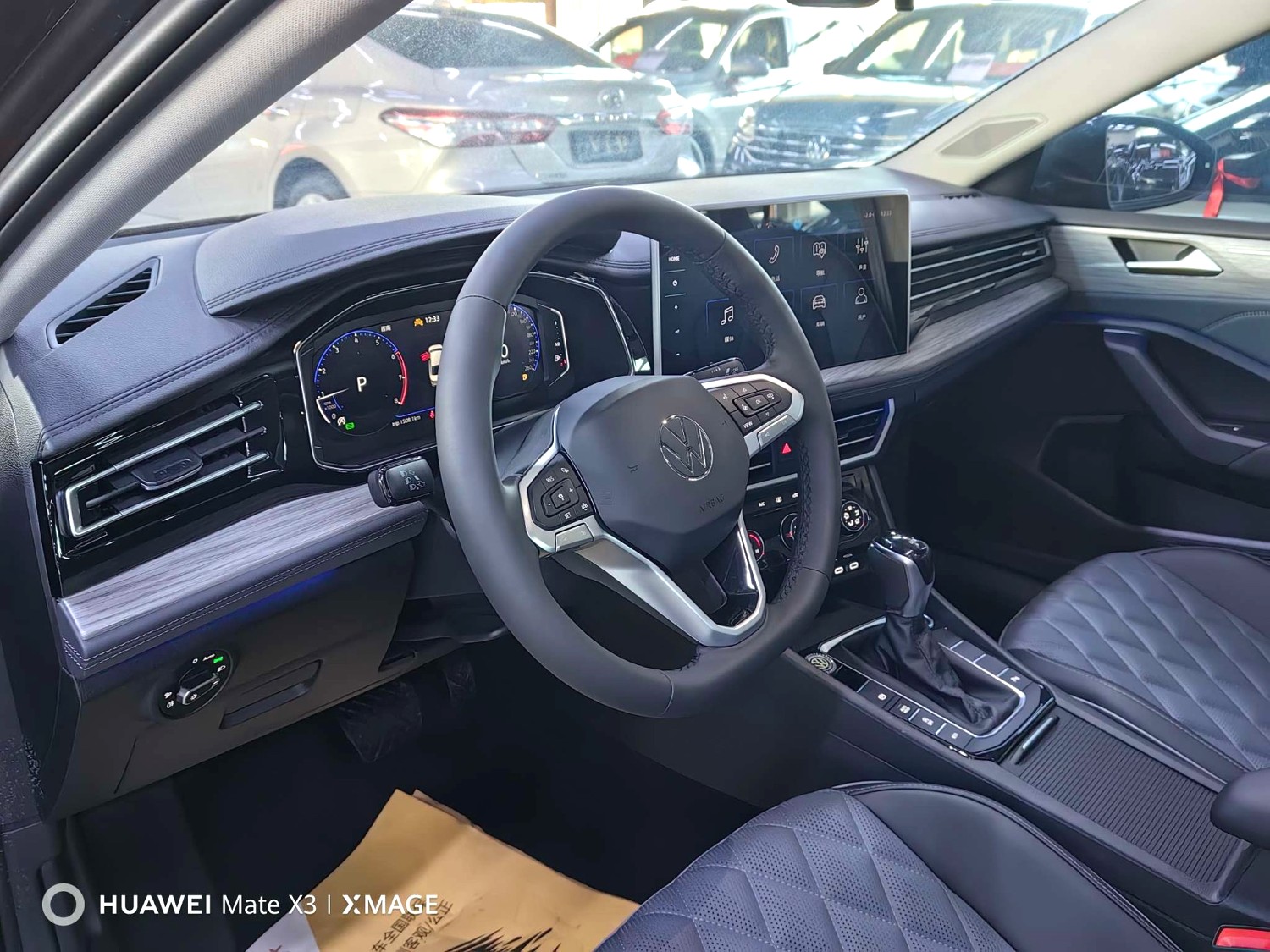 Volkswagen Sagitar 2025 imagem de carro #11