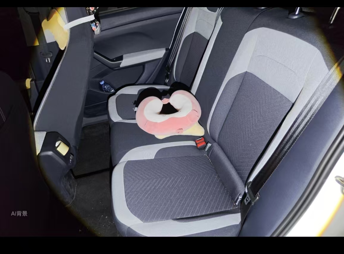 Volkswagen Tharu 2024 car image #17