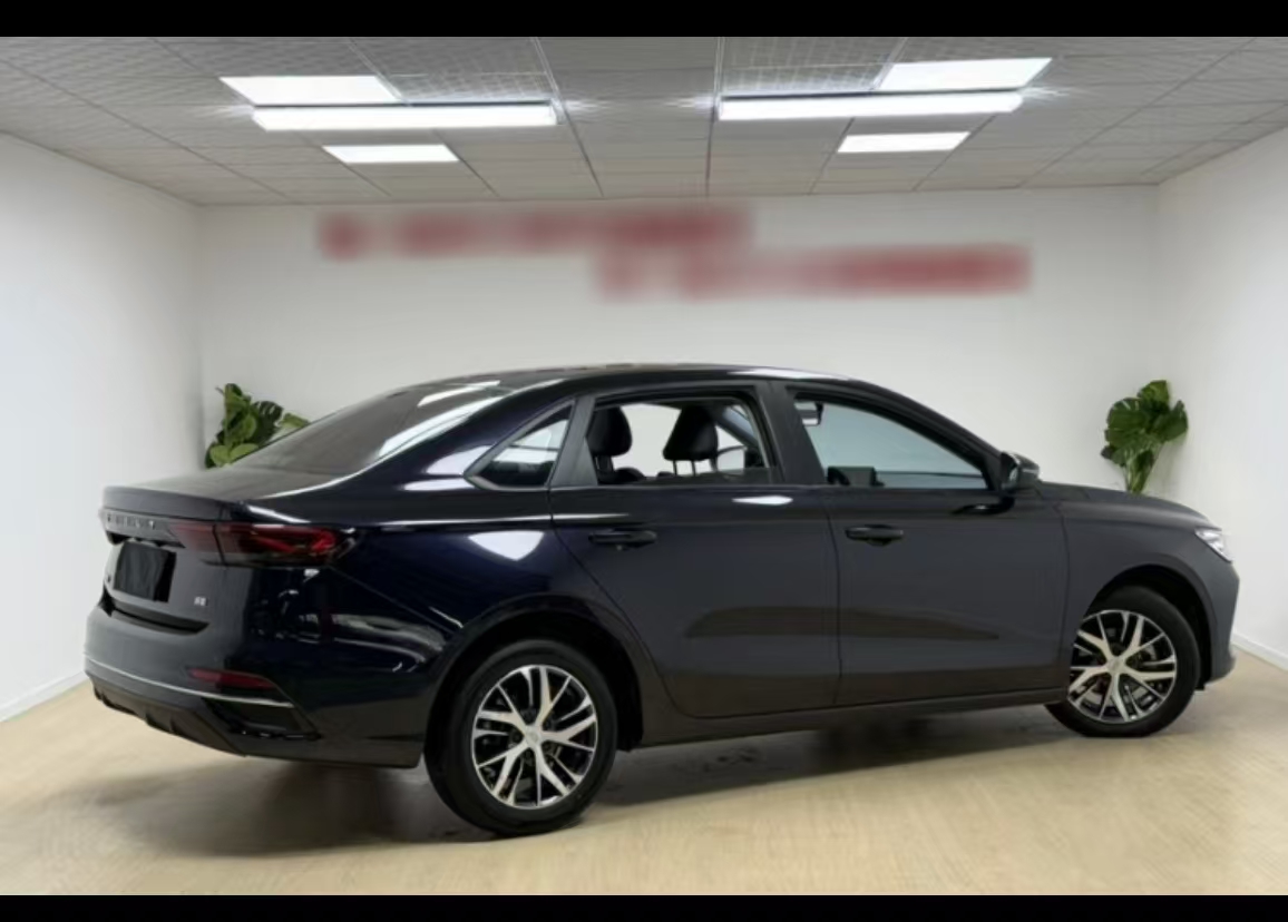 GEELY Emgrand 2022 #14 GEELY Emgrand 2022 car image #14