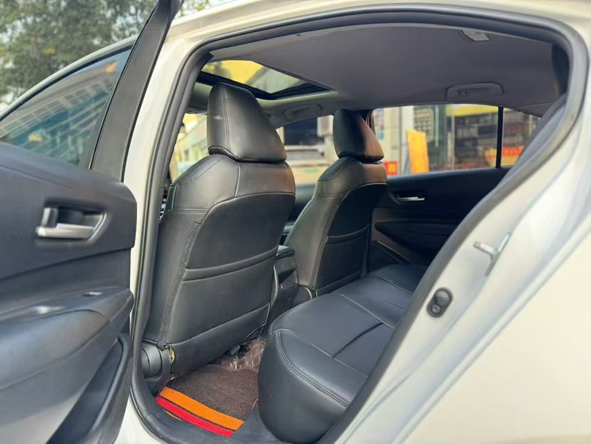 Toyota Corolla 2023 car image #8