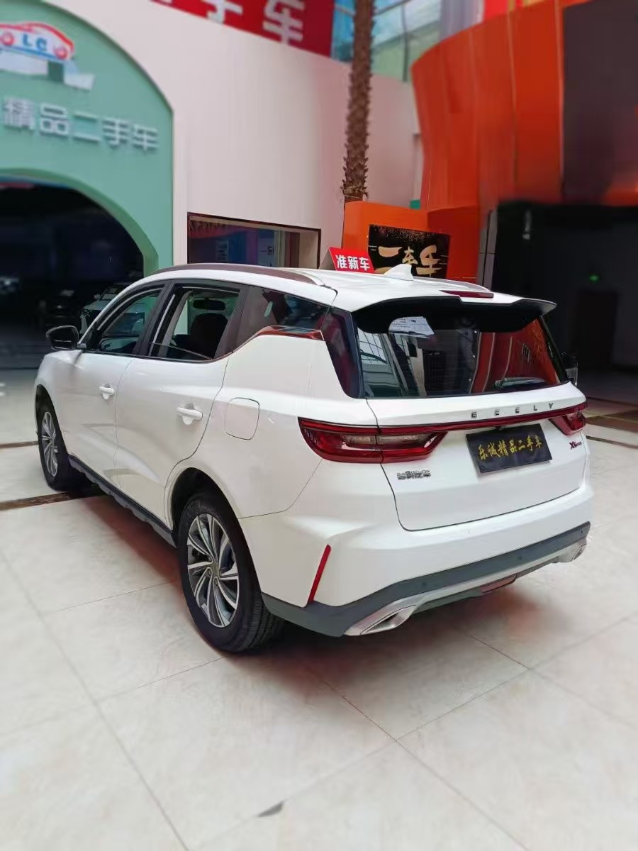 GEELY Vision X6 2023 car image #3