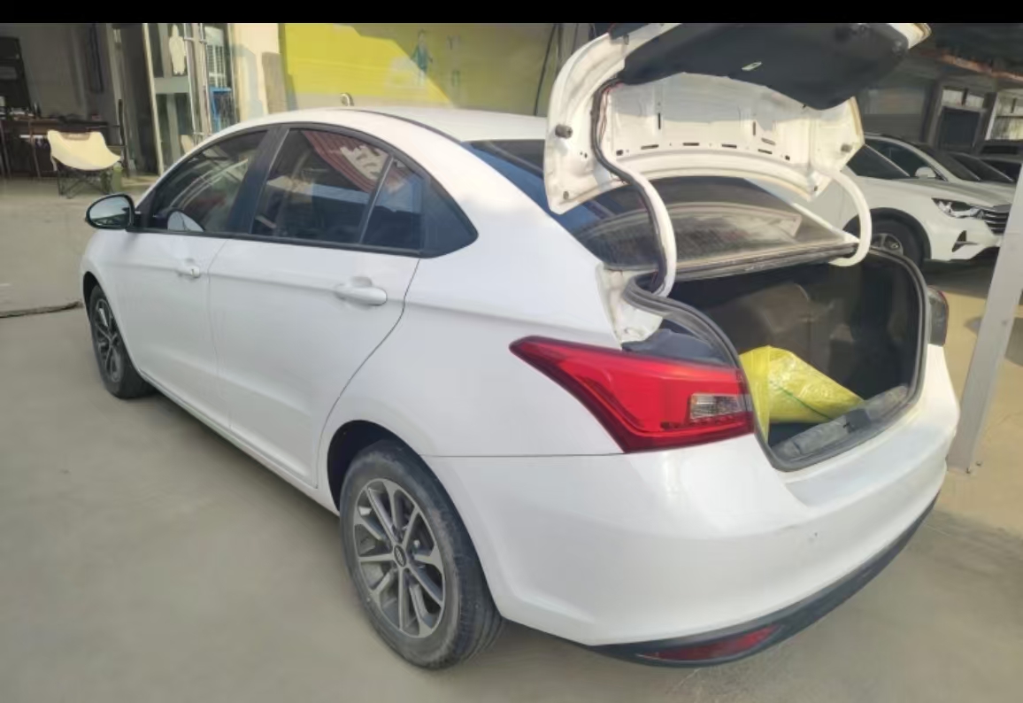 Chery Arrizo 5 2023 car image #4