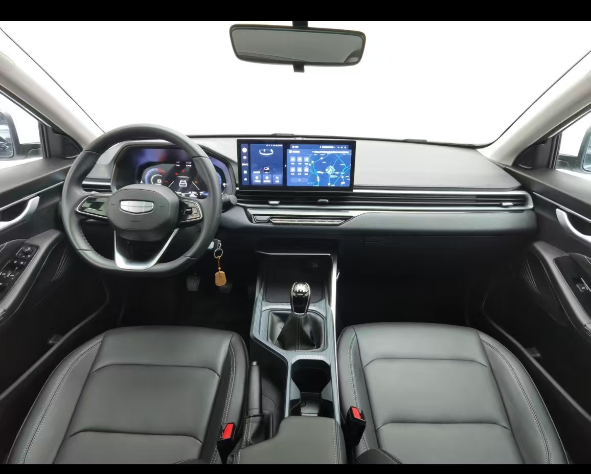 GEELY Emgrand 2024 car image #17