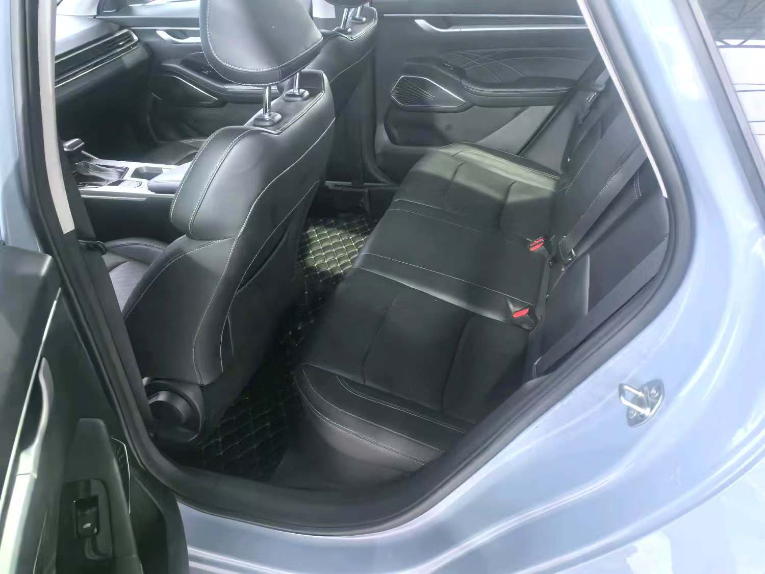 GEELY Emgrand 2024 car image #5