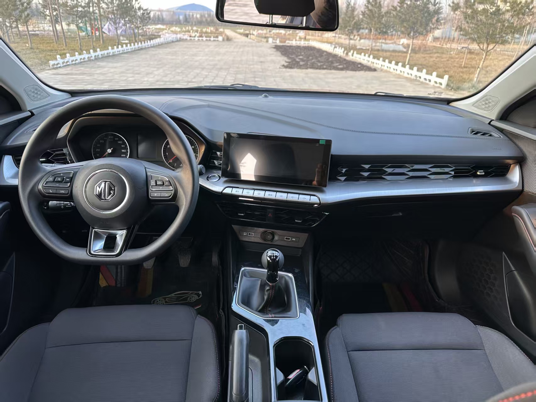 MG 5 2024 car image #8
