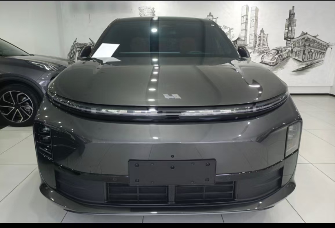 Li L6 2025 car image #2