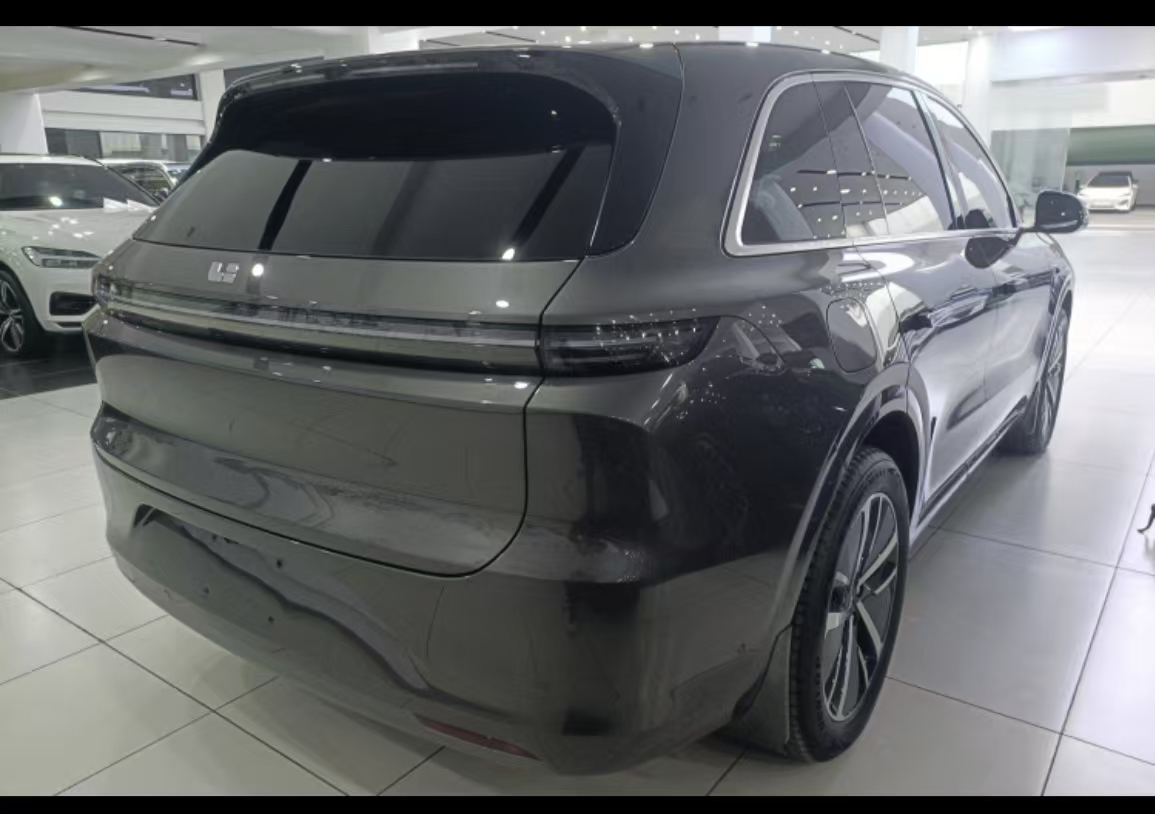 Li L6 2025 car image #10