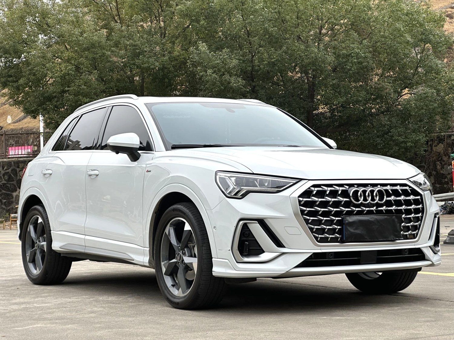 Audi Q3 2023 #4 Audi Q3 2023 car image #4