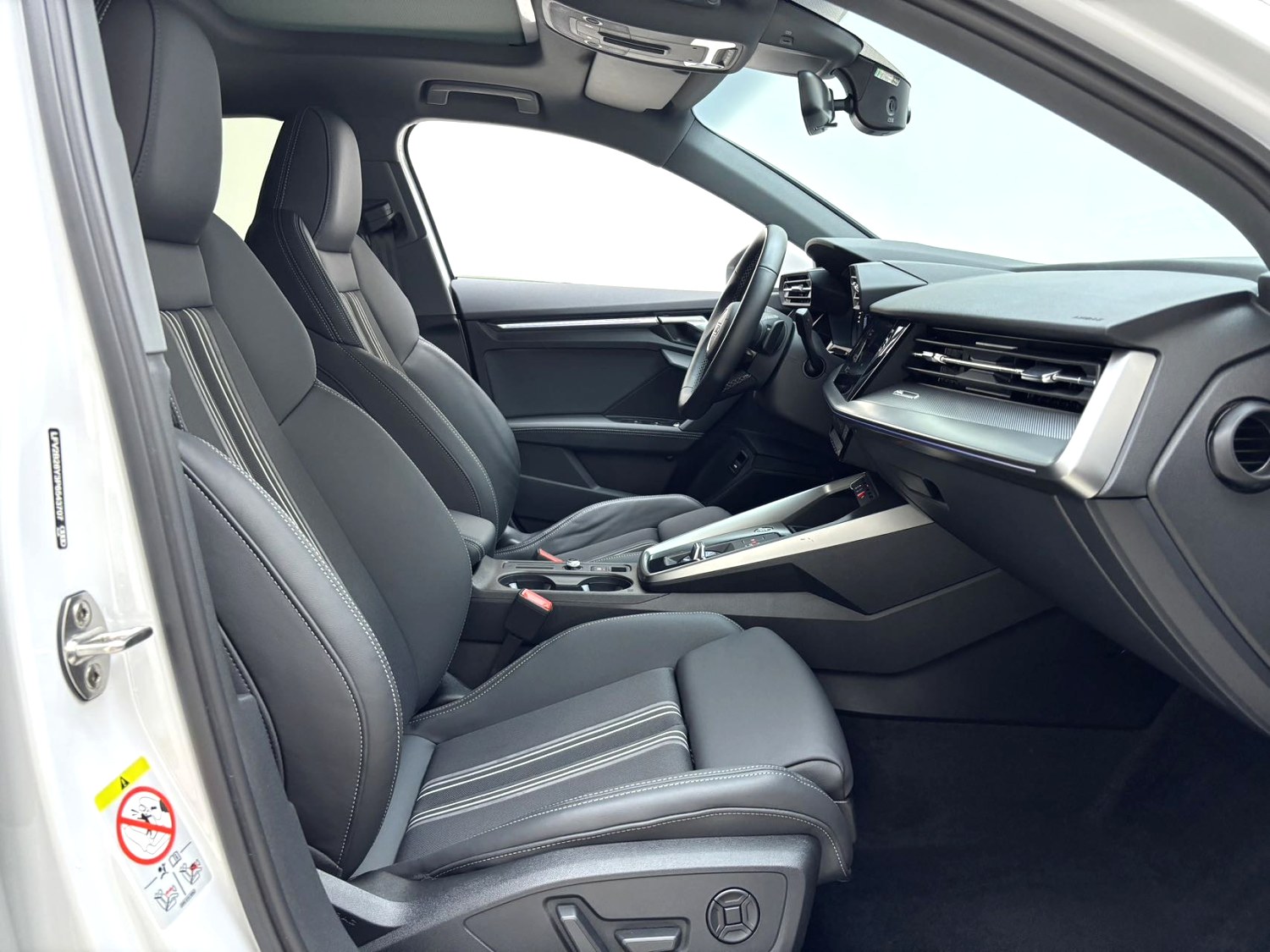 Audi A3 2023 car image #5