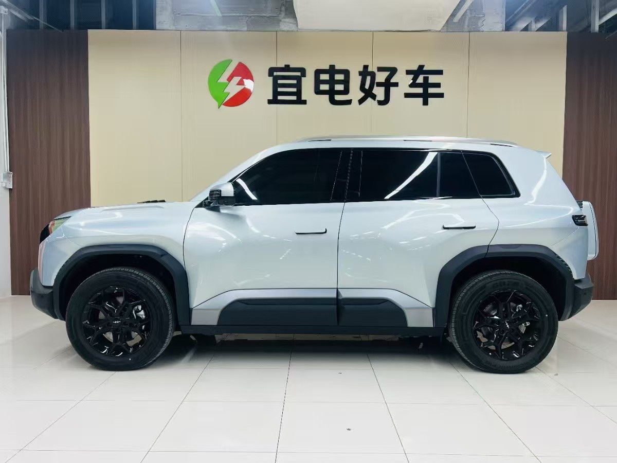 FangChengBao Tiger 3 2025 car image #11