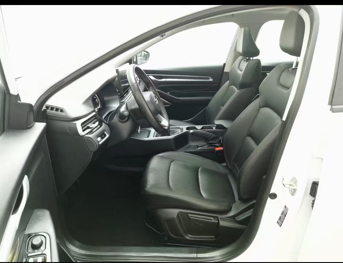 GEELY Emgrand 2023 #9 GEELY Emgrand 2023 car image #9