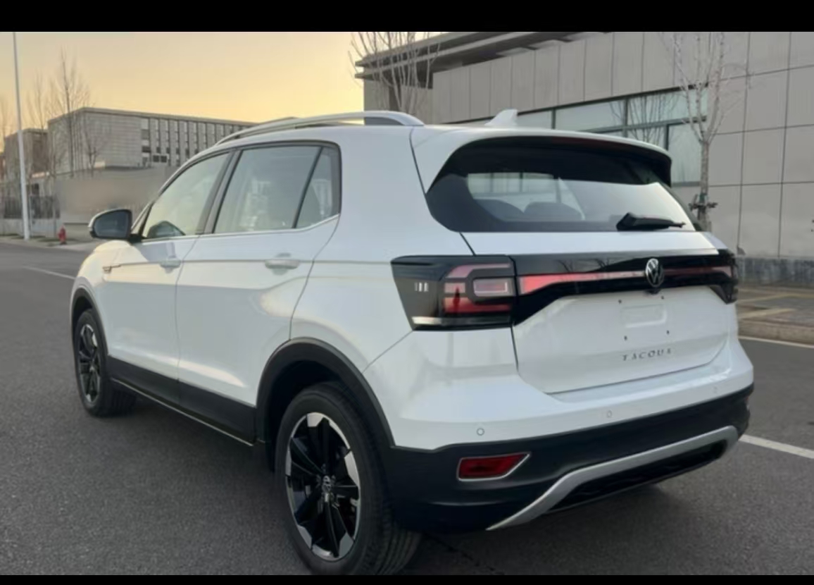 Volkswagen Tacqua 2023 car image #14