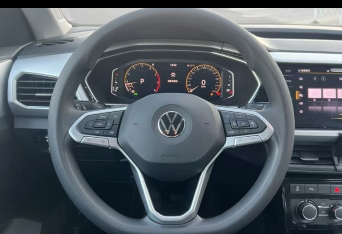 Volkswagen Tacqua 2023 car image #8