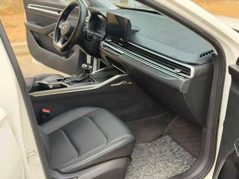 GEELY Emgrand 2023 #7 GEELY Emgrand 2023 car image #7