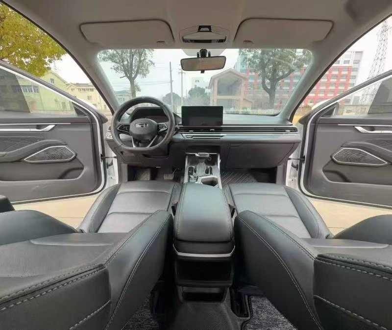 GEELY Emgrand 2023 #8 GEELY Emgrand 2023 car image #8