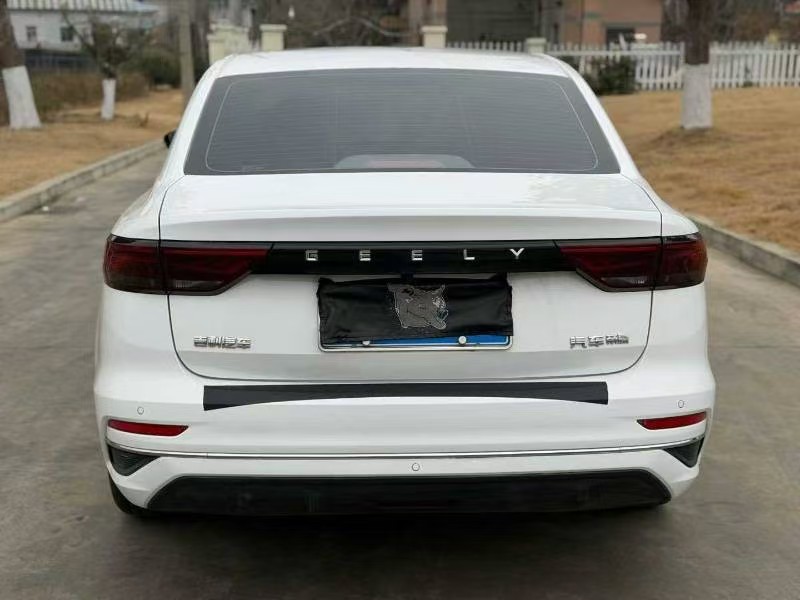 GEELY Emgrand 2023 #2 GEELY Emgrand 2023 car image #2