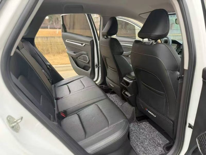 GEELY Emgrand 2023 #3 GEELY Emgrand 2023 car image #3