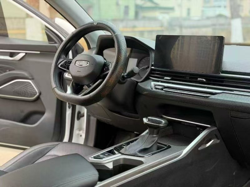 GEELY Emgrand 2023 #9 GEELY Emgrand 2023 car image #9