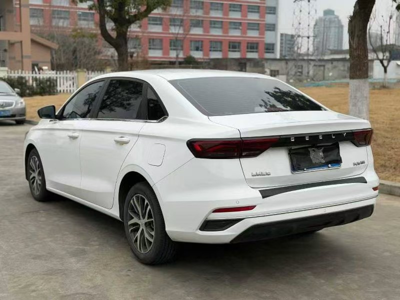 GEELY Emgrand 2023 #6 GEELY Emgrand 2023 car image #6