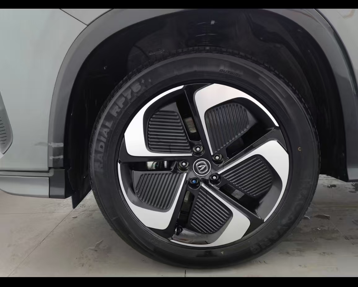 Changan CS75 Plus iDD 2024 car image #12