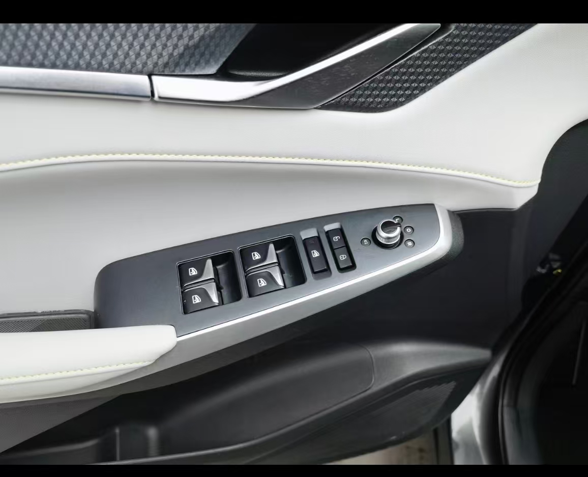 Changan CS75 Plus iDD 2024 car image #13