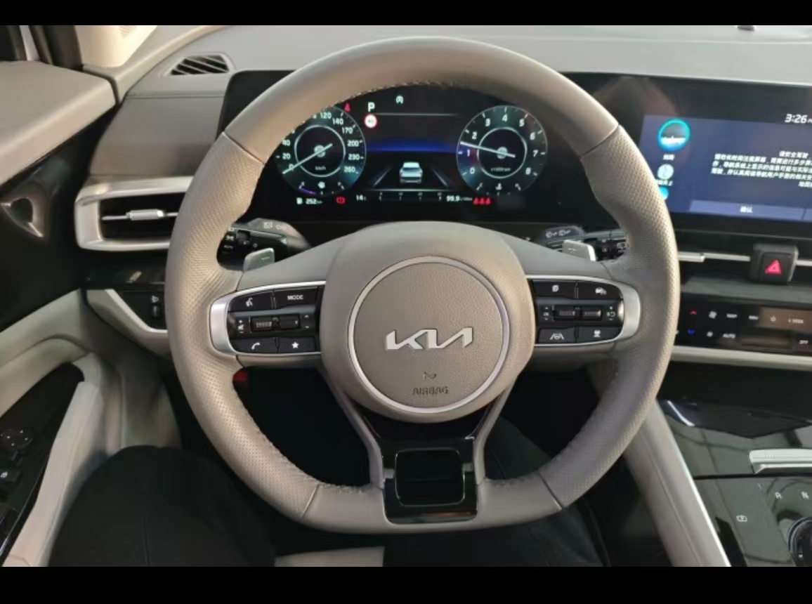 Kia Sportage 2023 car image #4
