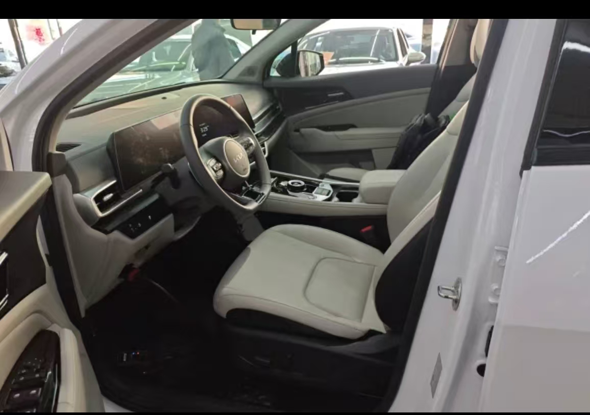 Kia Sportage 2023 car image #15