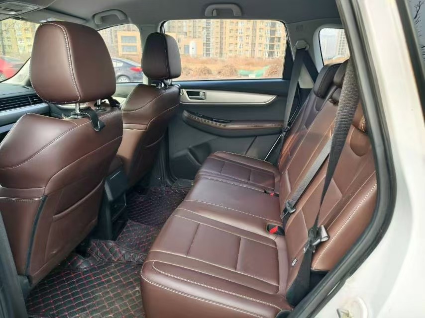 Forthing T5 2023 #5 Forthing T5 2023 immagine di auto #5