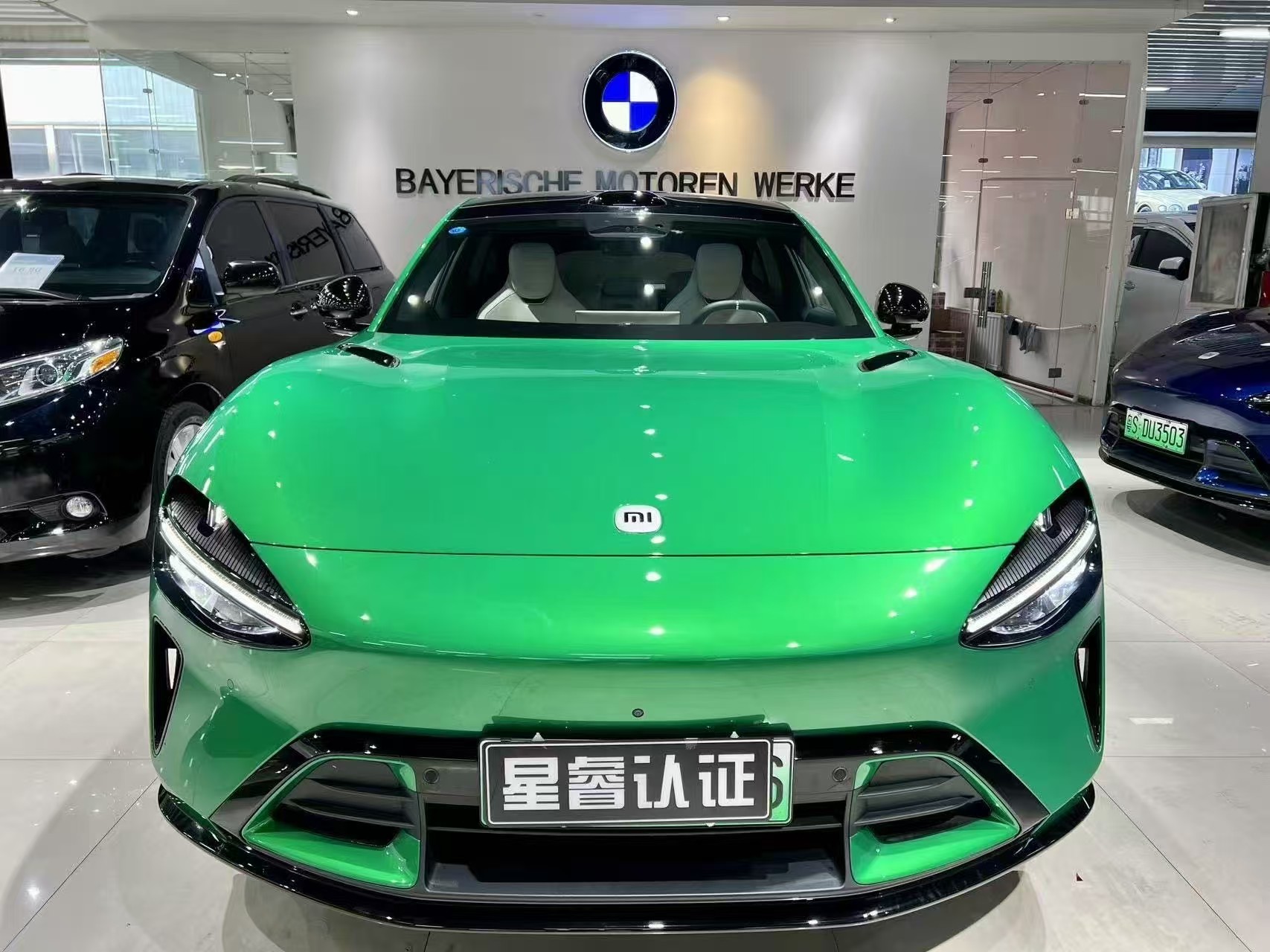 MI YU7 2025 immagine di auto #3