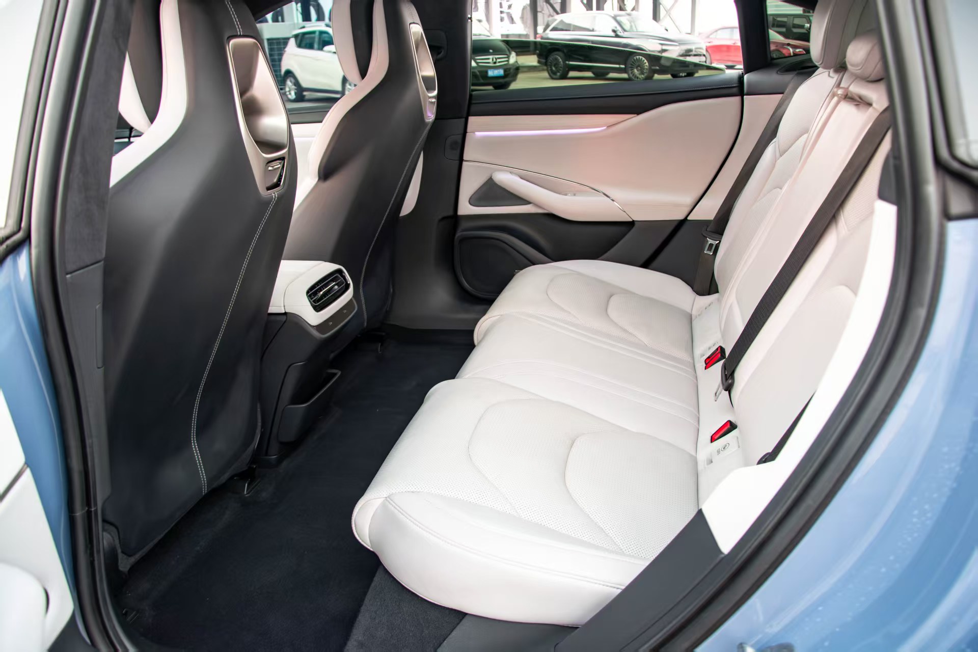 小米汽车 小米SU7 2024 汽车图片 #6