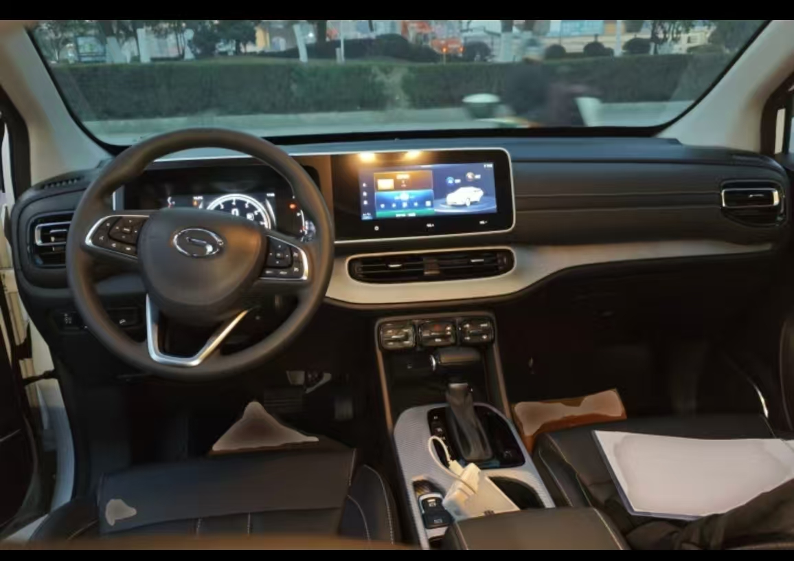 GAC Trumpchi GS3 2023 #3 GAC Trumpchi GS3 2023 car image #3