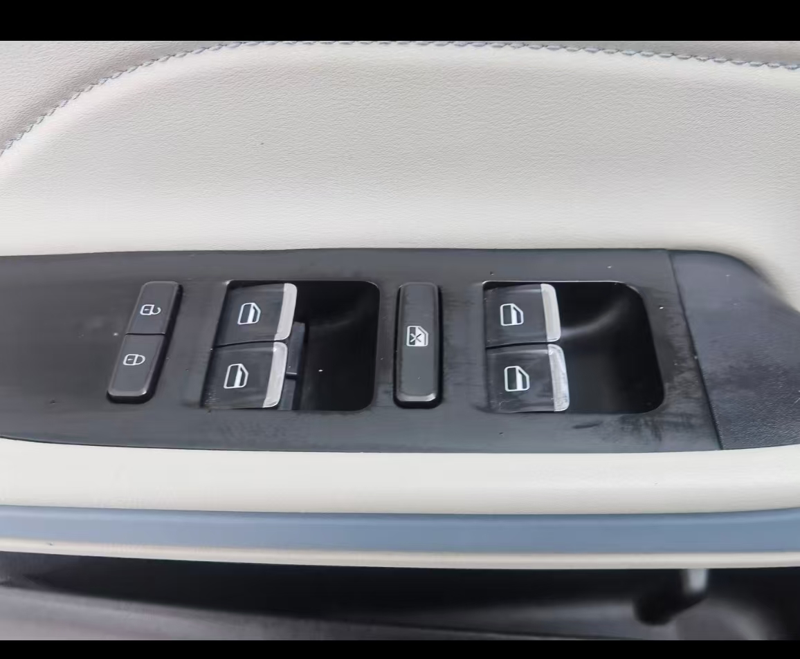 Chery Tiggo 3x 2023 car image #2