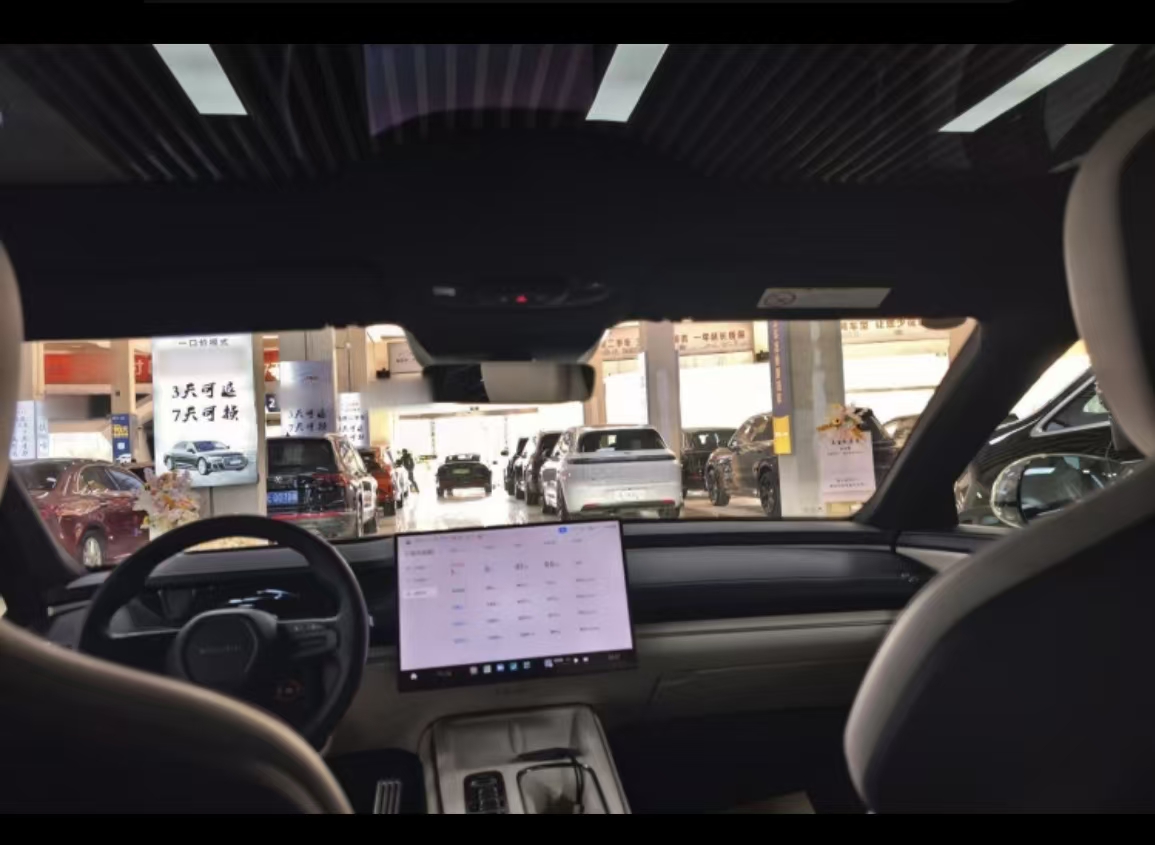 小米汽车 小米SU7 2025 汽车图片 #6