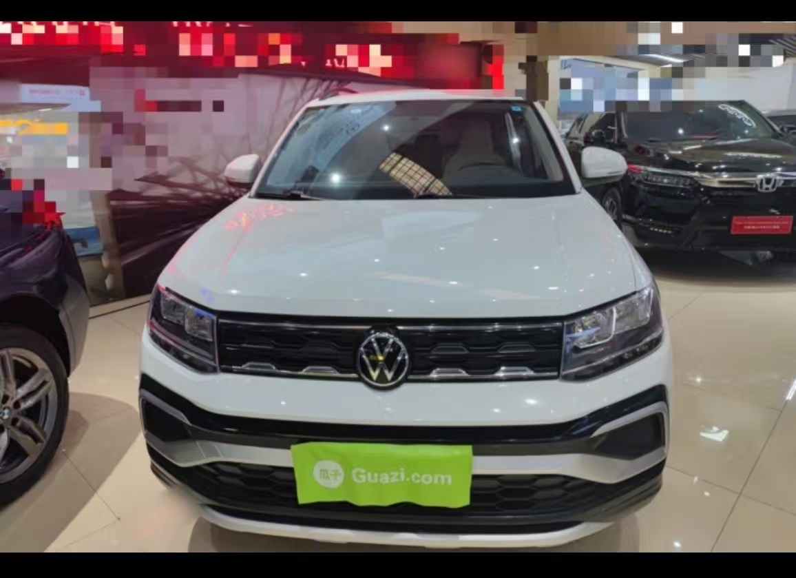 Volkswagen T-Cross 2023 car image #15