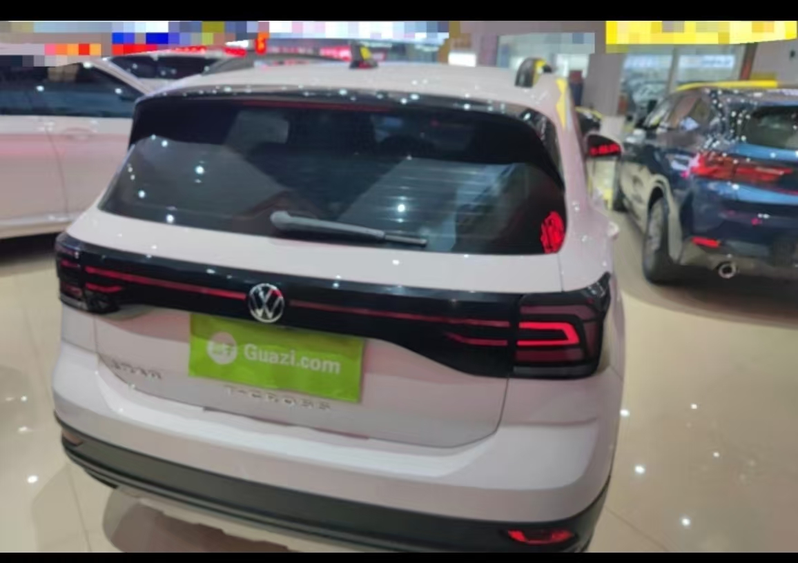 Volkswagen T-Cross 2023 car image #13