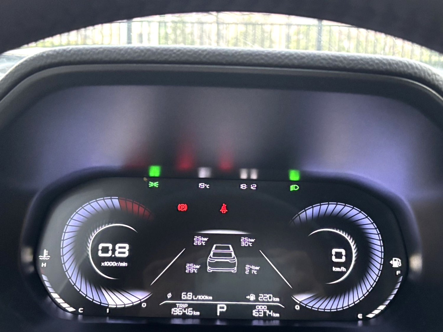 GEELY Emgrand 2023 #2 GEELY Emgrand 2023 car image #2