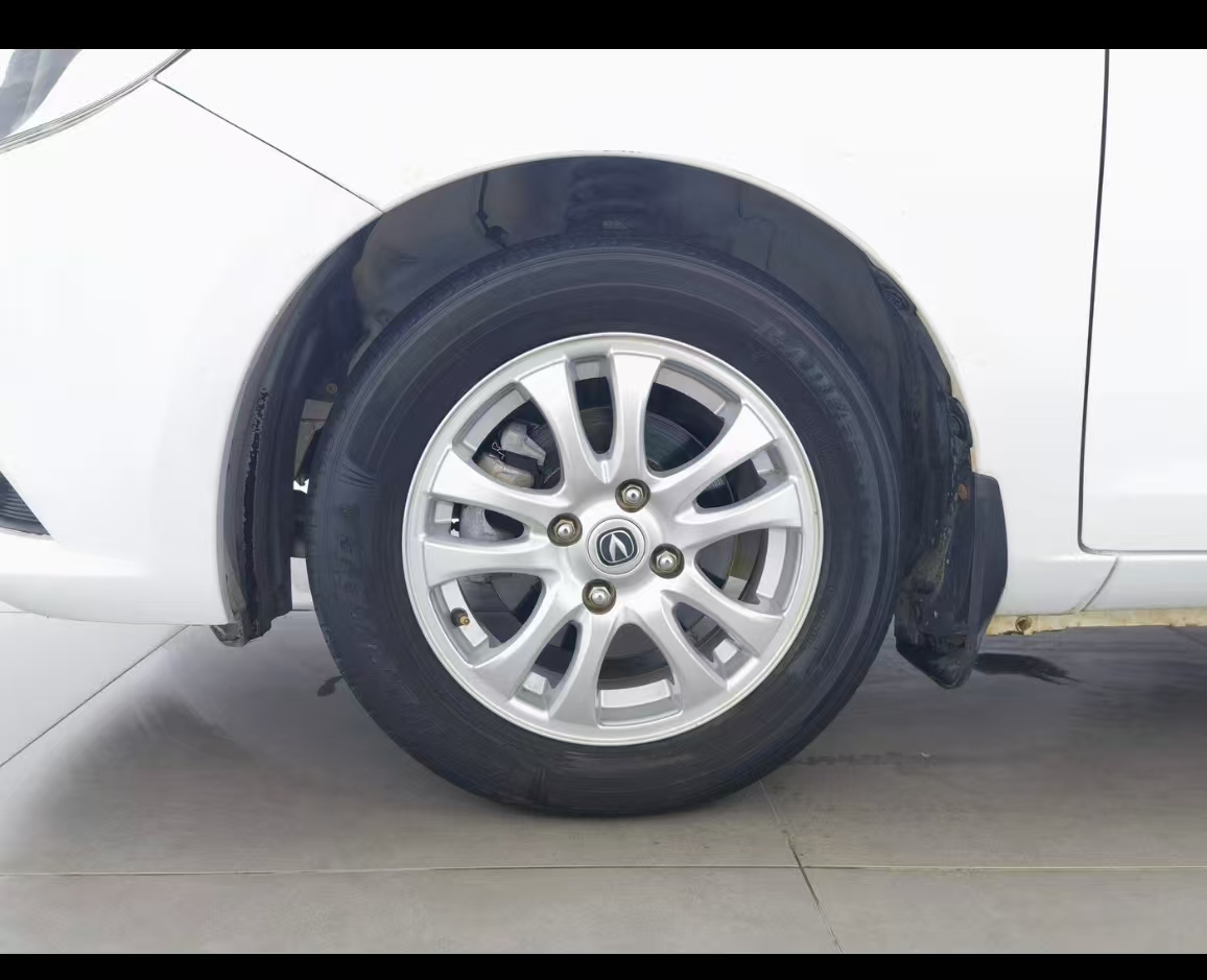 Changan Alsvin V3 2016 #9 Changan Alsvin V3 2016 car image #9