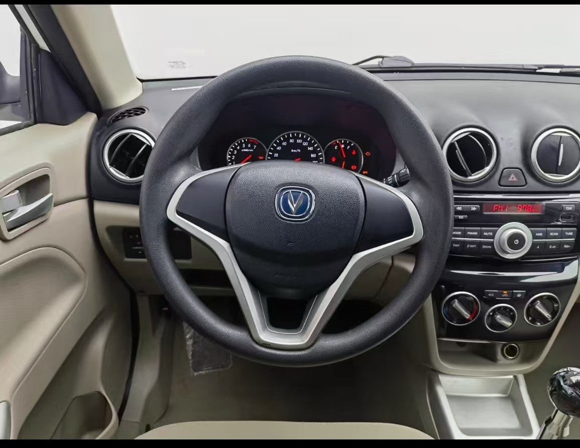 Changan Alsvin V3 2016 #13 Changan Alsvin V3 2016 car image #13