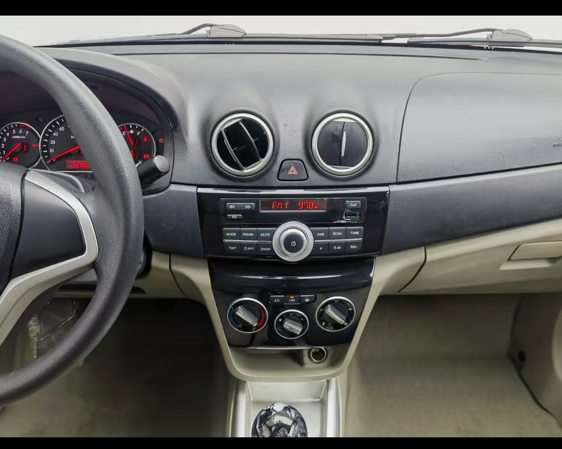 Changan Alsvin V3 2016 #18 Changan Alsvin V3 2016 car image #18