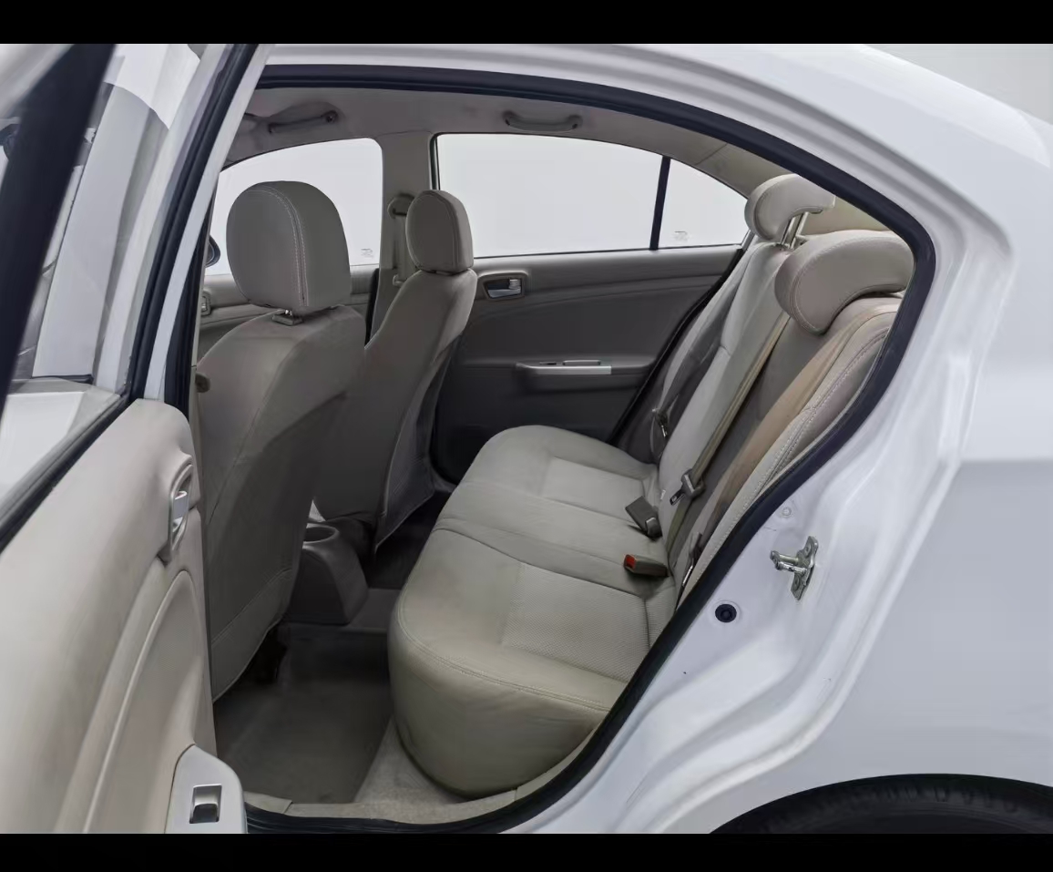 Changan Alsvin V3 2016 #14 Changan Alsvin V3 2016 car image #14