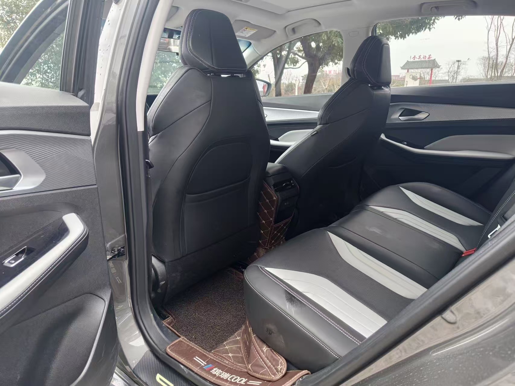 GEELY Binray 2023 car image #8