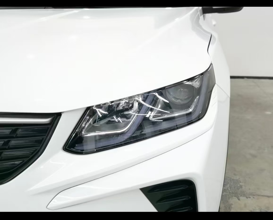 GEELY Coolray 2024 #4 GEELY Coolray 2024 car image #4